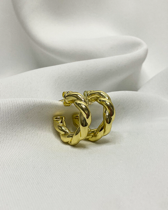 Argollas con diseño trenzado enchapado en oro 14k acero inoxidable