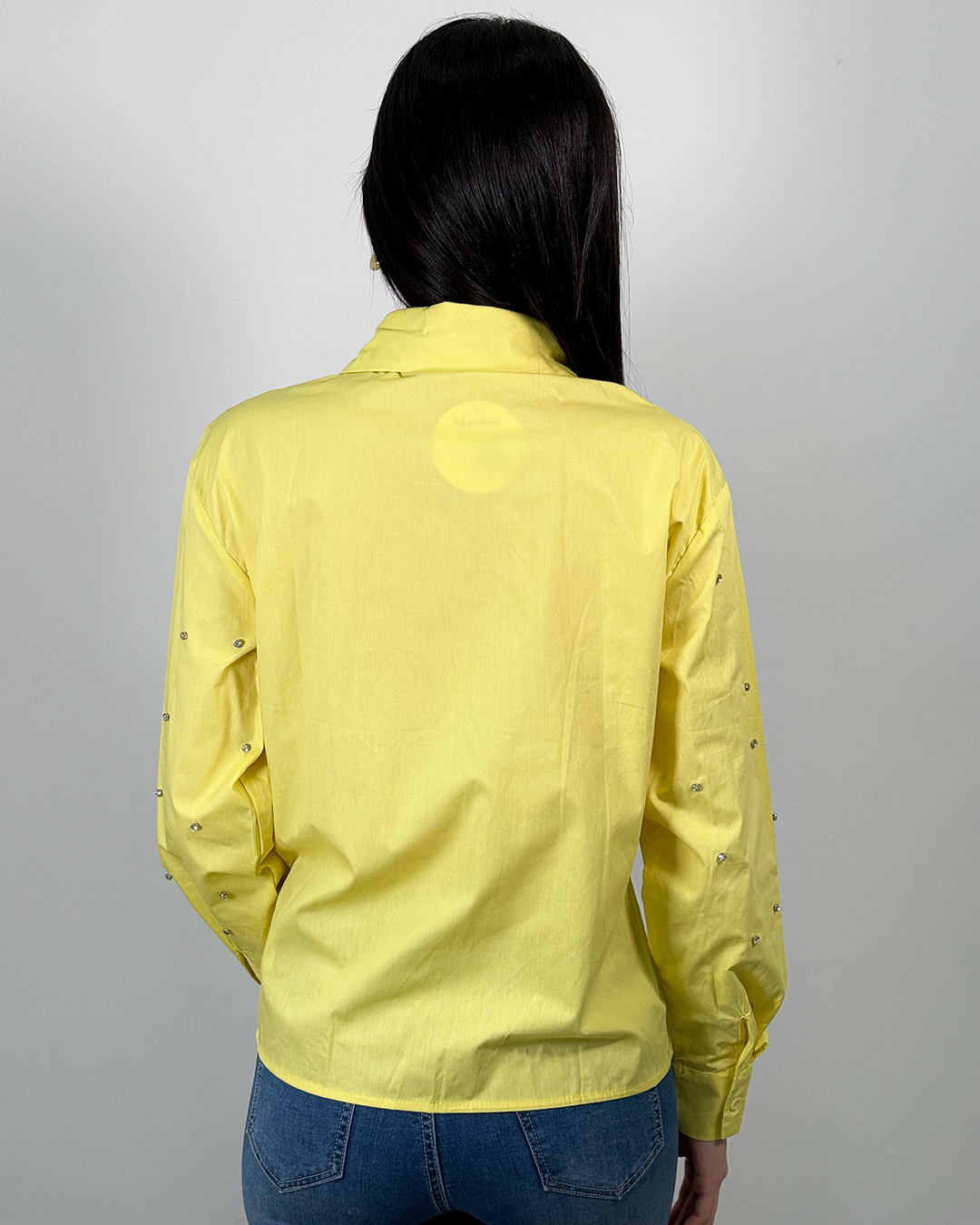 Camisa con brillos