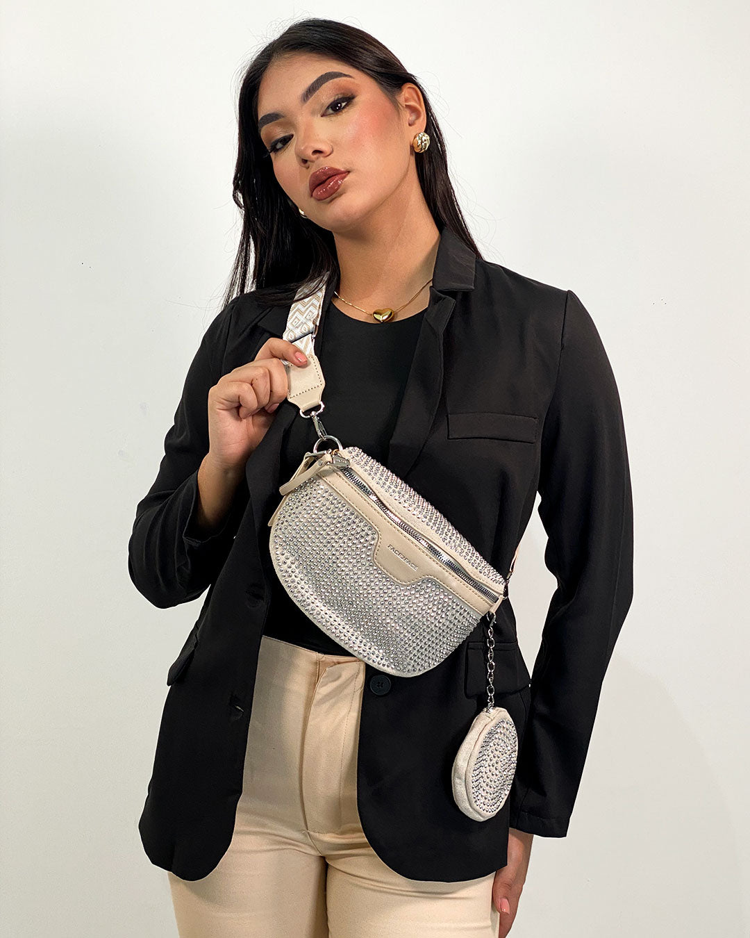 Cartera de pecho brillante