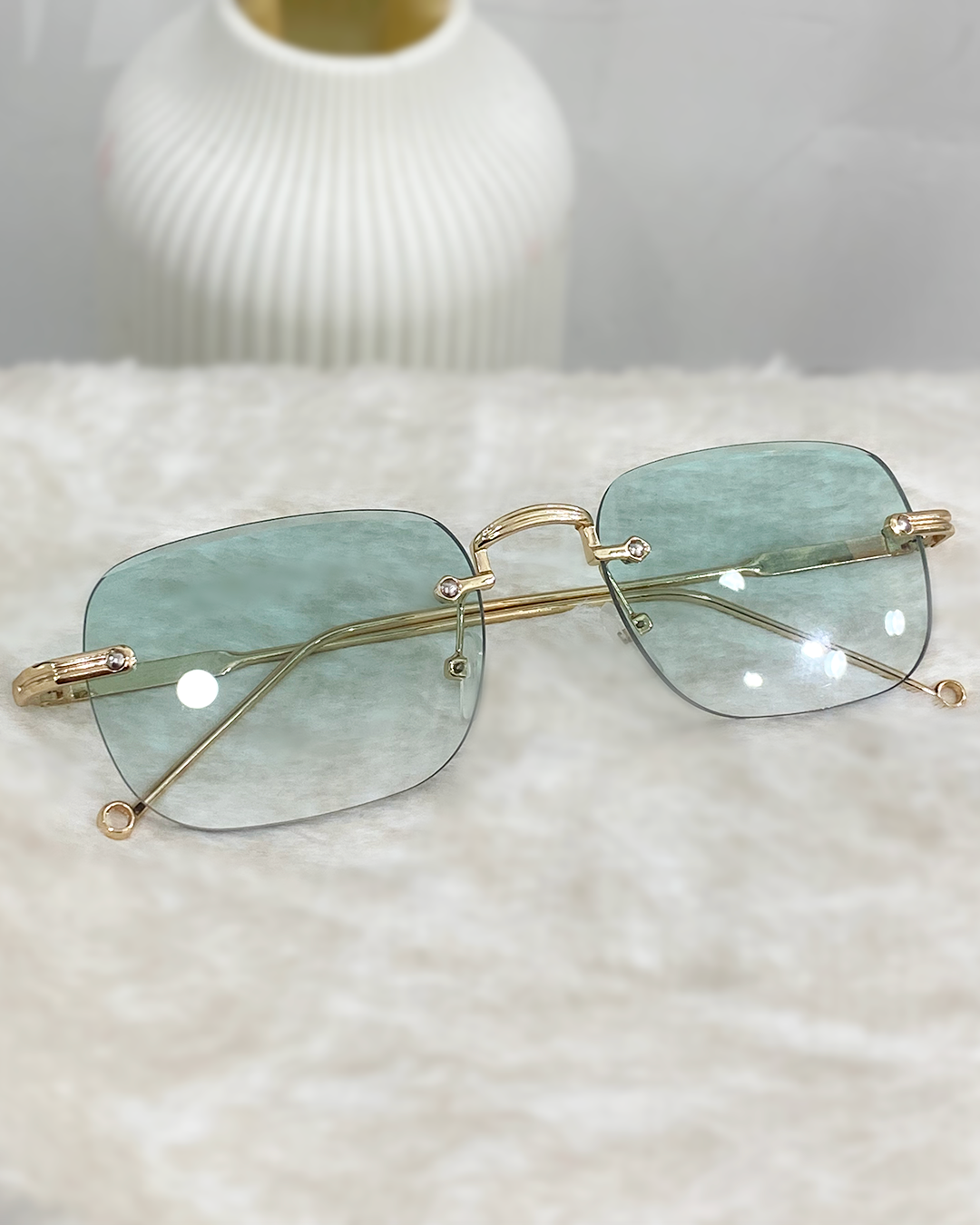 Gafas de sol cuadradas sin marco de metal