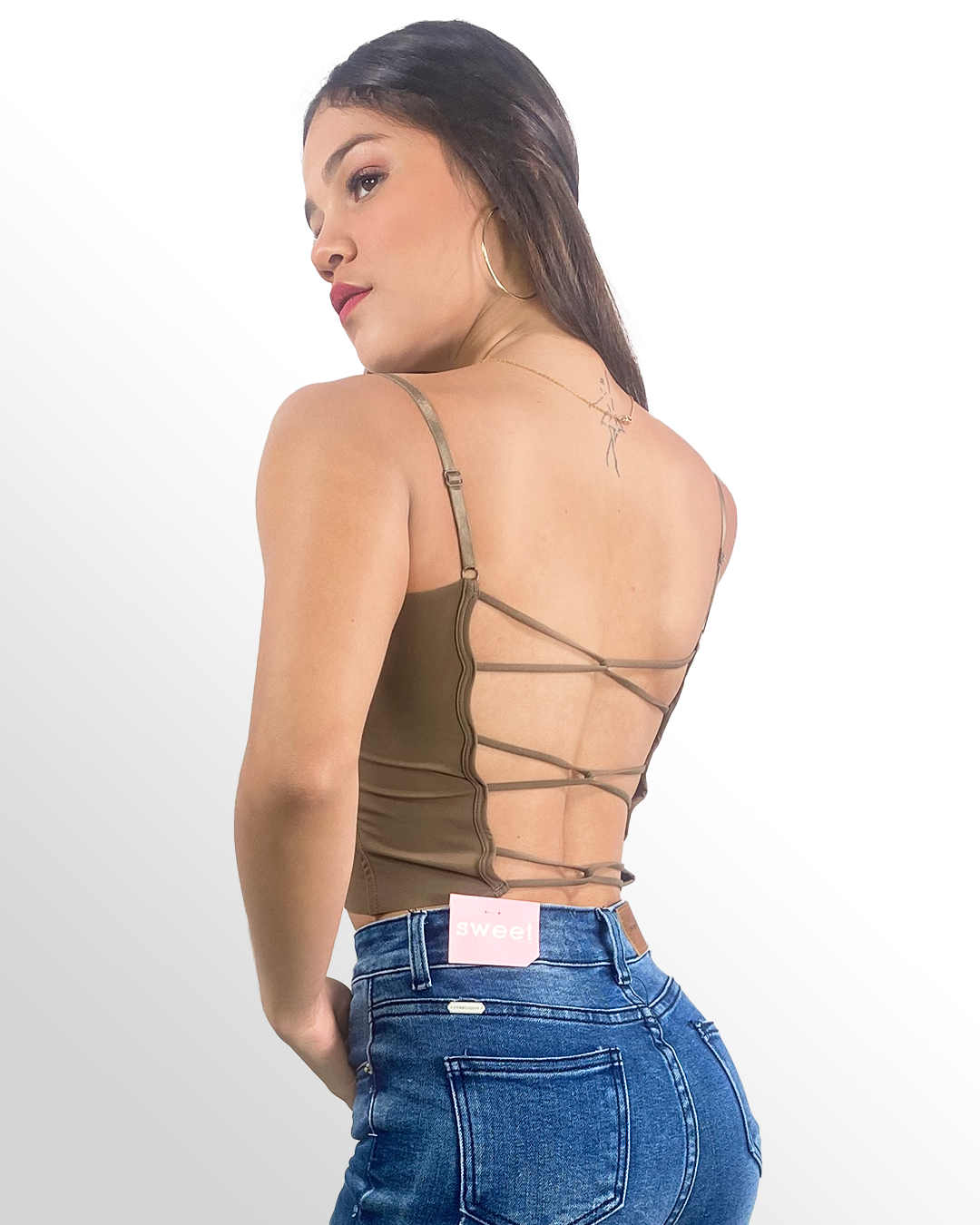 Crop tops con descote