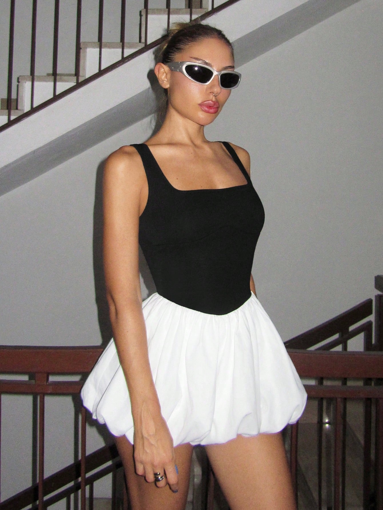 Vestido globo de tirantes