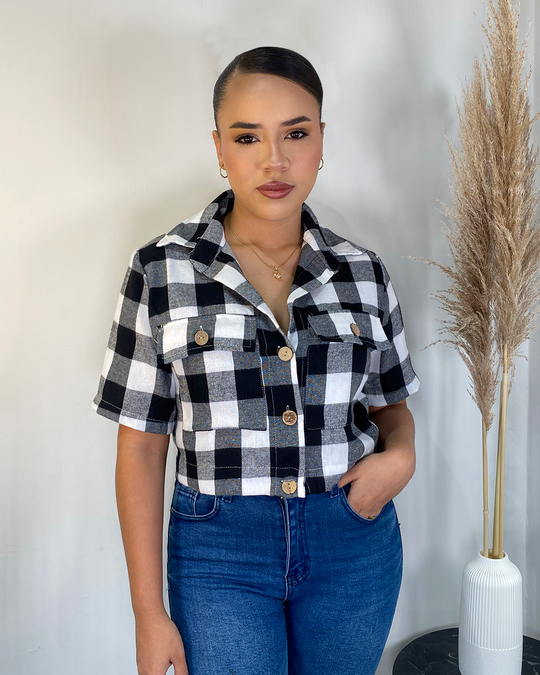 Camisa de cuadros corta