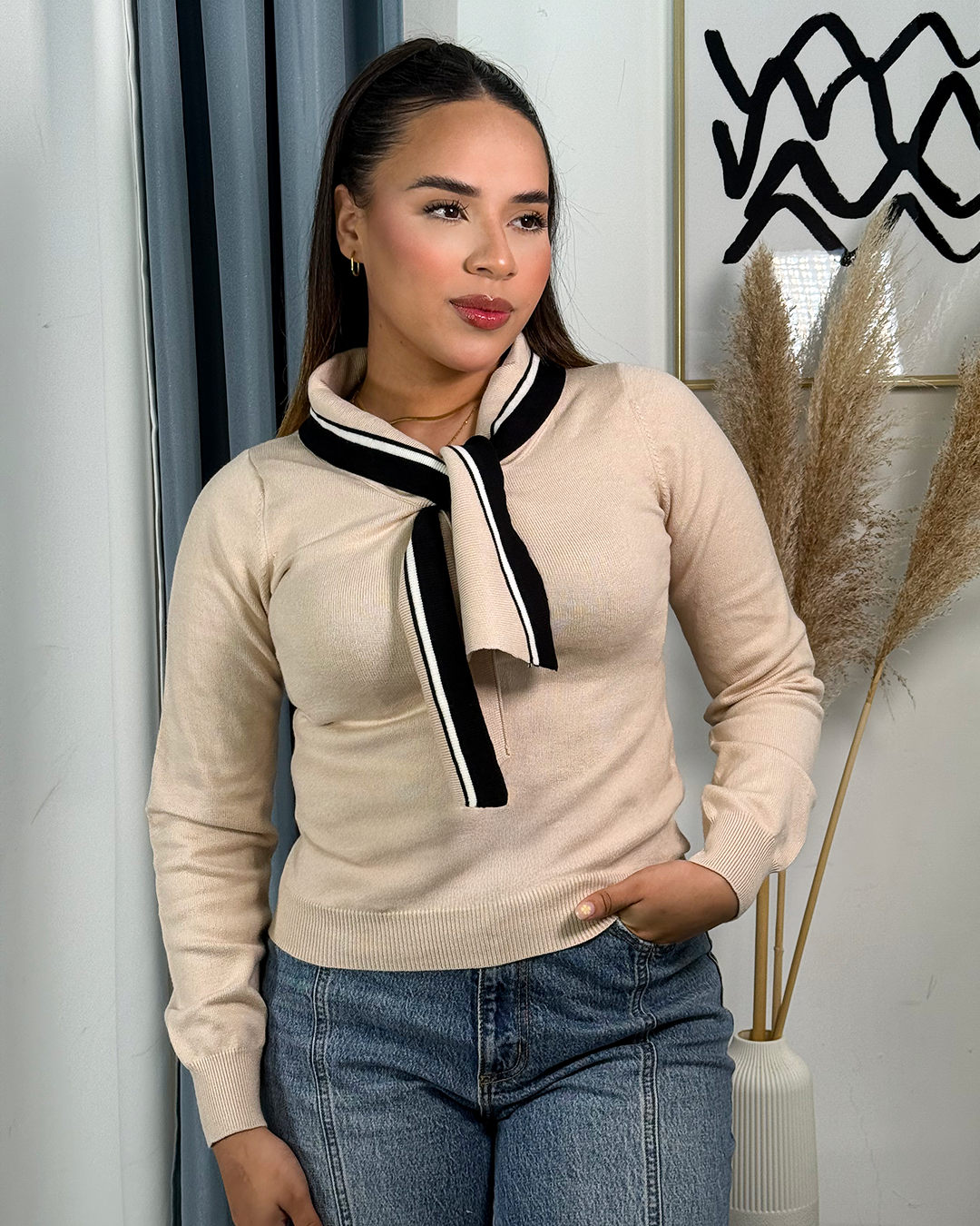 Sueter cuello tipo bufanda