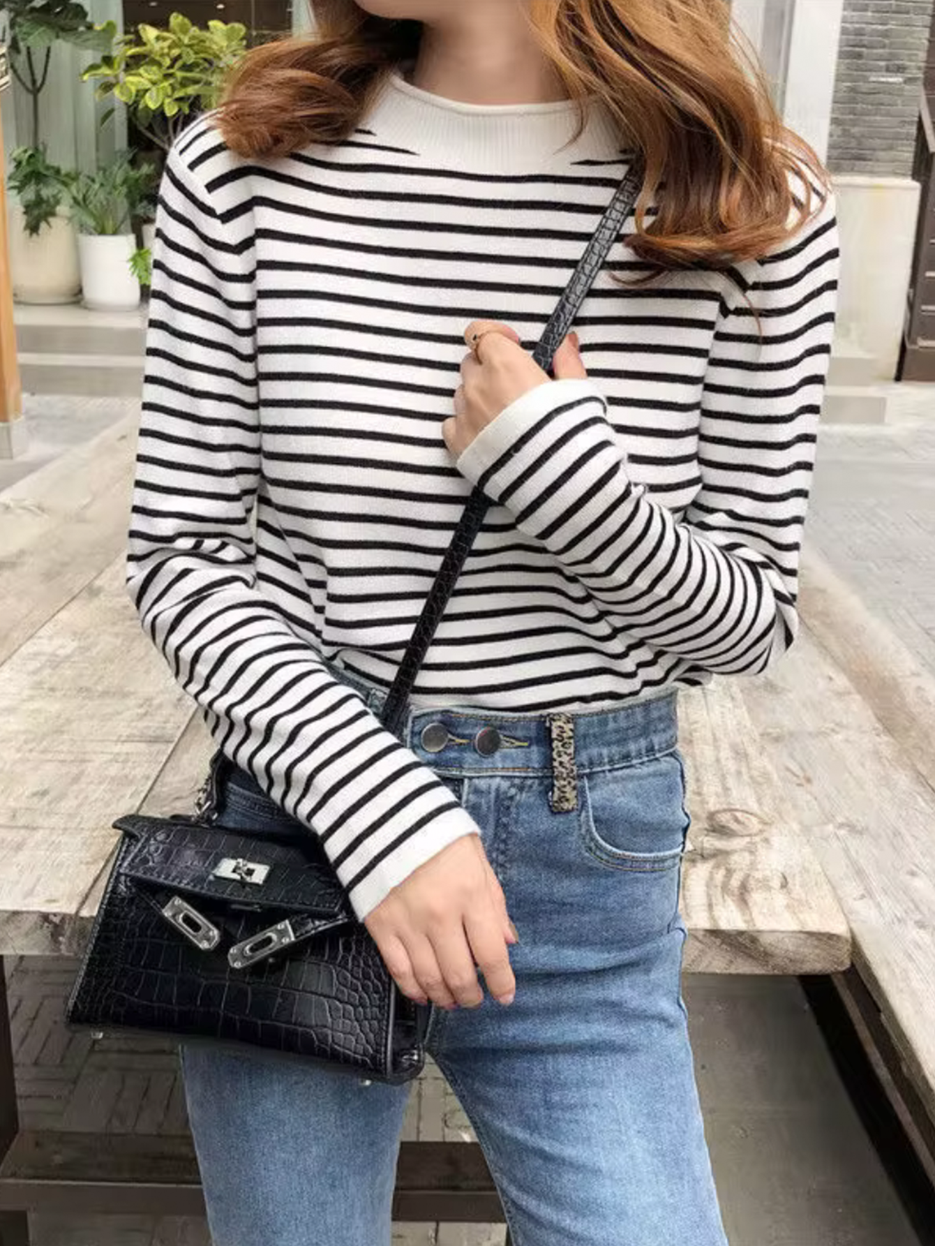 Sueter de rayas cuello semi alto