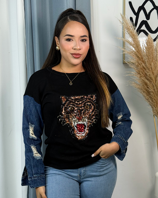 Sueter tejido con mangas de jeans y diseño de lentejuelas