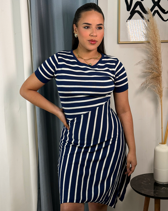 Vestido tejido a rayas