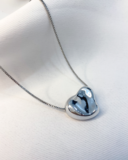 Collar con digen corazon abstracto enchapado en oro 14k acero inoxidable