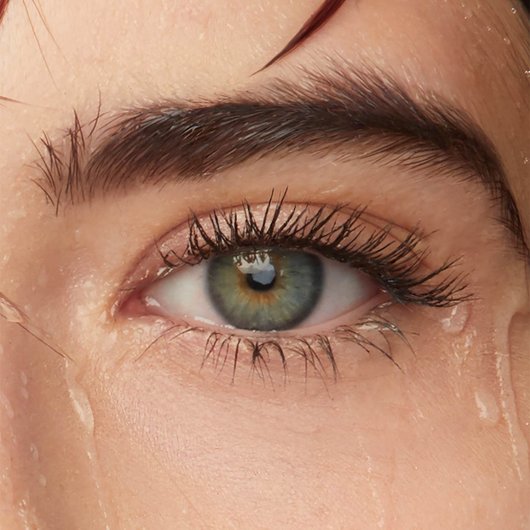 Máscara de Pestañas Resistente al Agua Colossal Maybelline