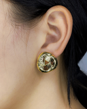 Pendientes de tachuela con diseño entrelazado enchapado en oro 14k acero inoxidable