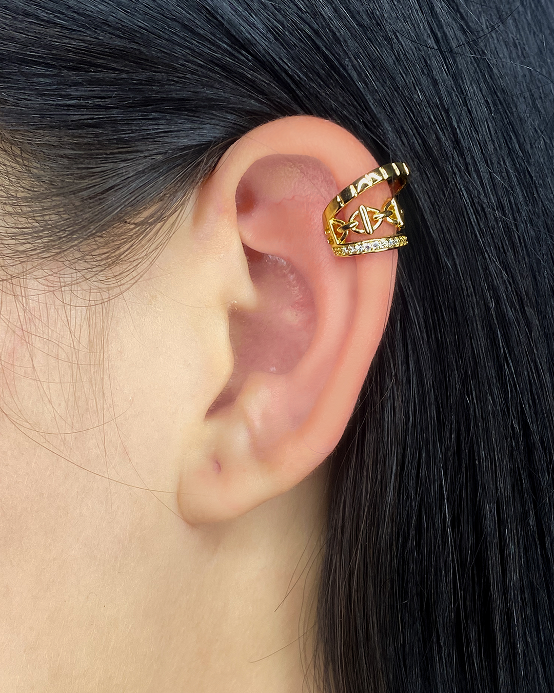 Ear cuff variados diseños enchapado en oro 14k acero inoxidable (Precio por unidad)