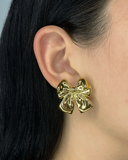 Pendientes de tachuela con diseño de lazos enchapado en oro 18k acero inoxidable
