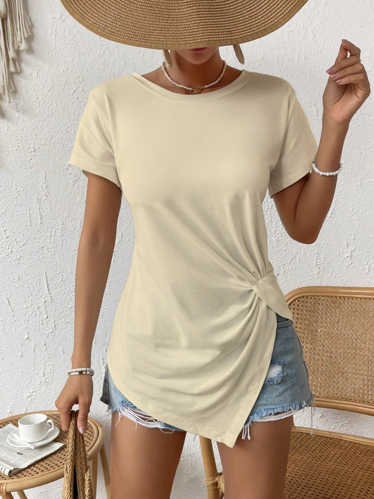 Blusa manga corta con nudo en el dobladillo