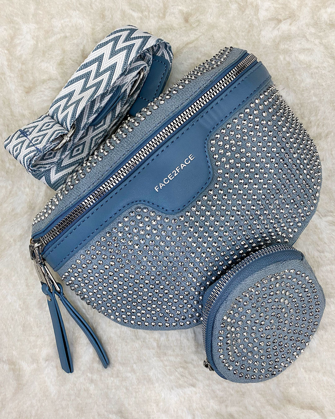 Cartera de pecho brillante