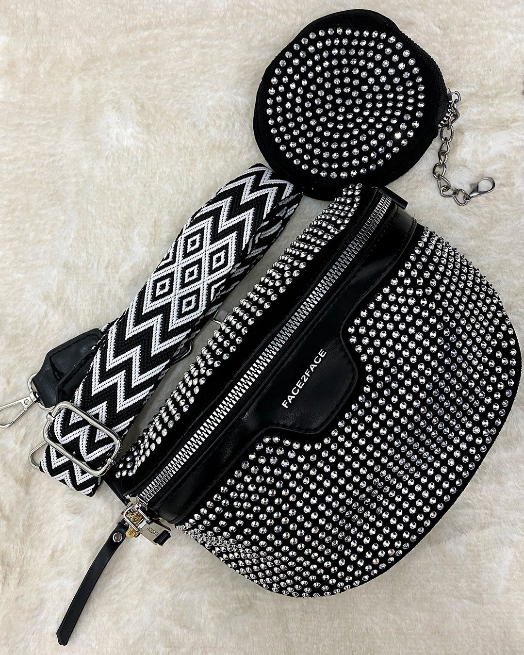 Cartera de pecho brillante