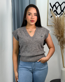 chaleco tejido unicolor cuello V