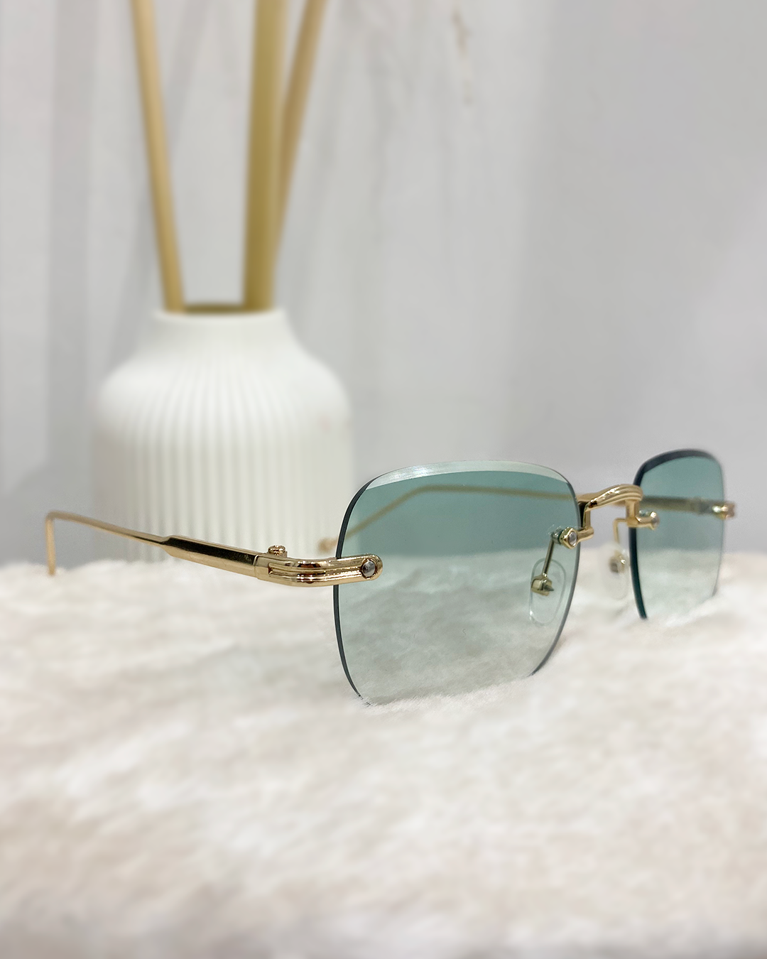 Gafas de sol cuadradas sin marco de metal