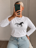 Franela manga larga con diseño impreso