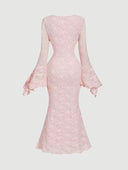Vestido romantico largo ajustado con encaje manga larga