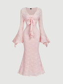 Vestido romantico largo ajustado con encaje manga larga
