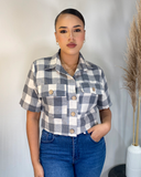 Camisa de cuadros corta