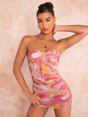 Conjunto de corset y falda corta con malla