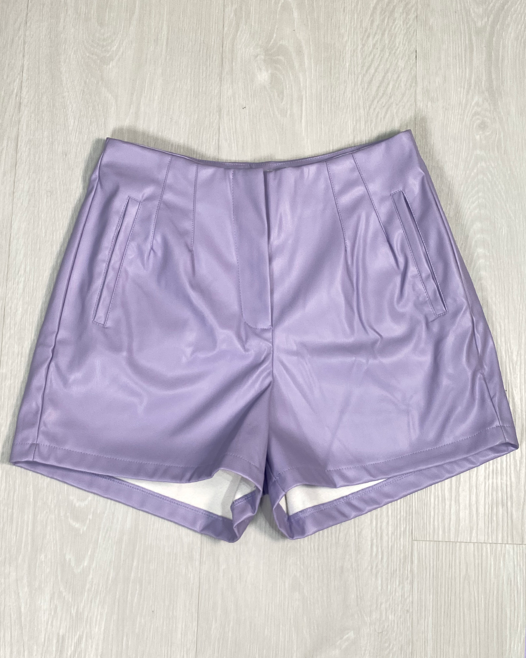 Shorts tipo Zara de cuerina