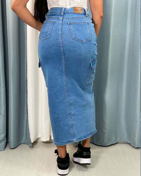 Falda jeans larga tipo cargo