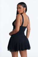 FASHION NOVA  Mini vestido de malla Loving Life con volado cuello halter