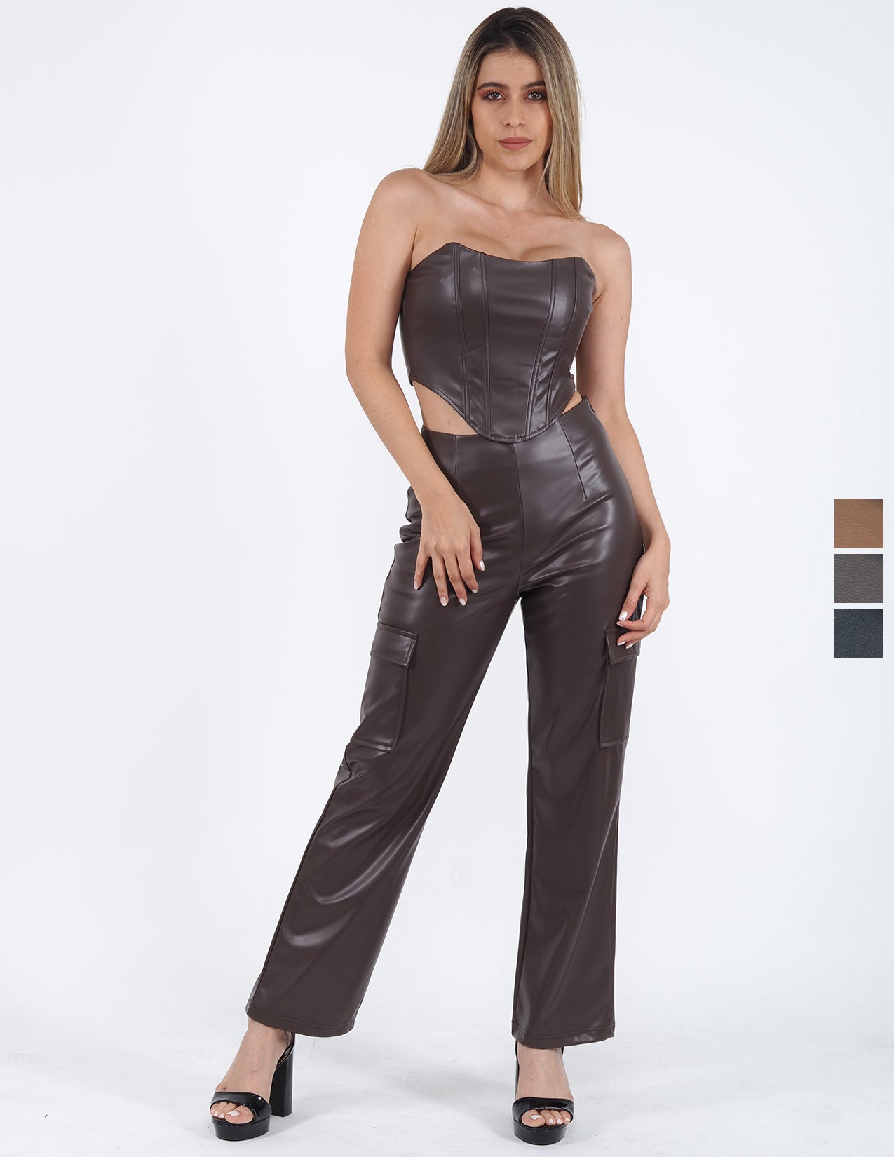 Pantalon cargo de cuerina