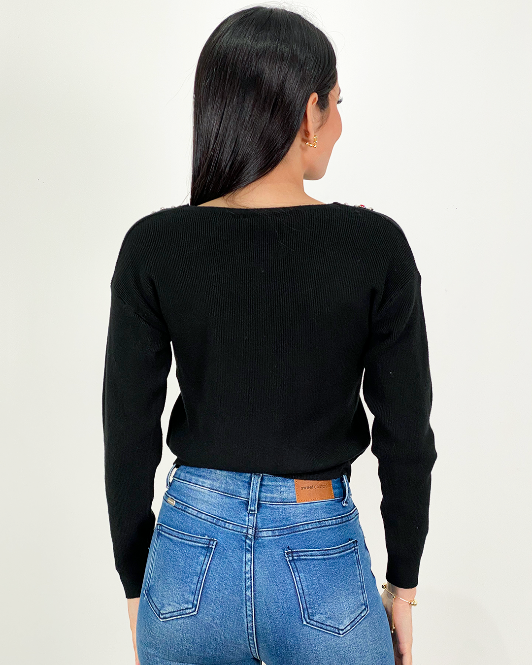 Sueter jersey con pedrería