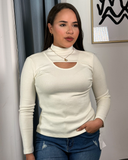 Sueter tejido con abertura