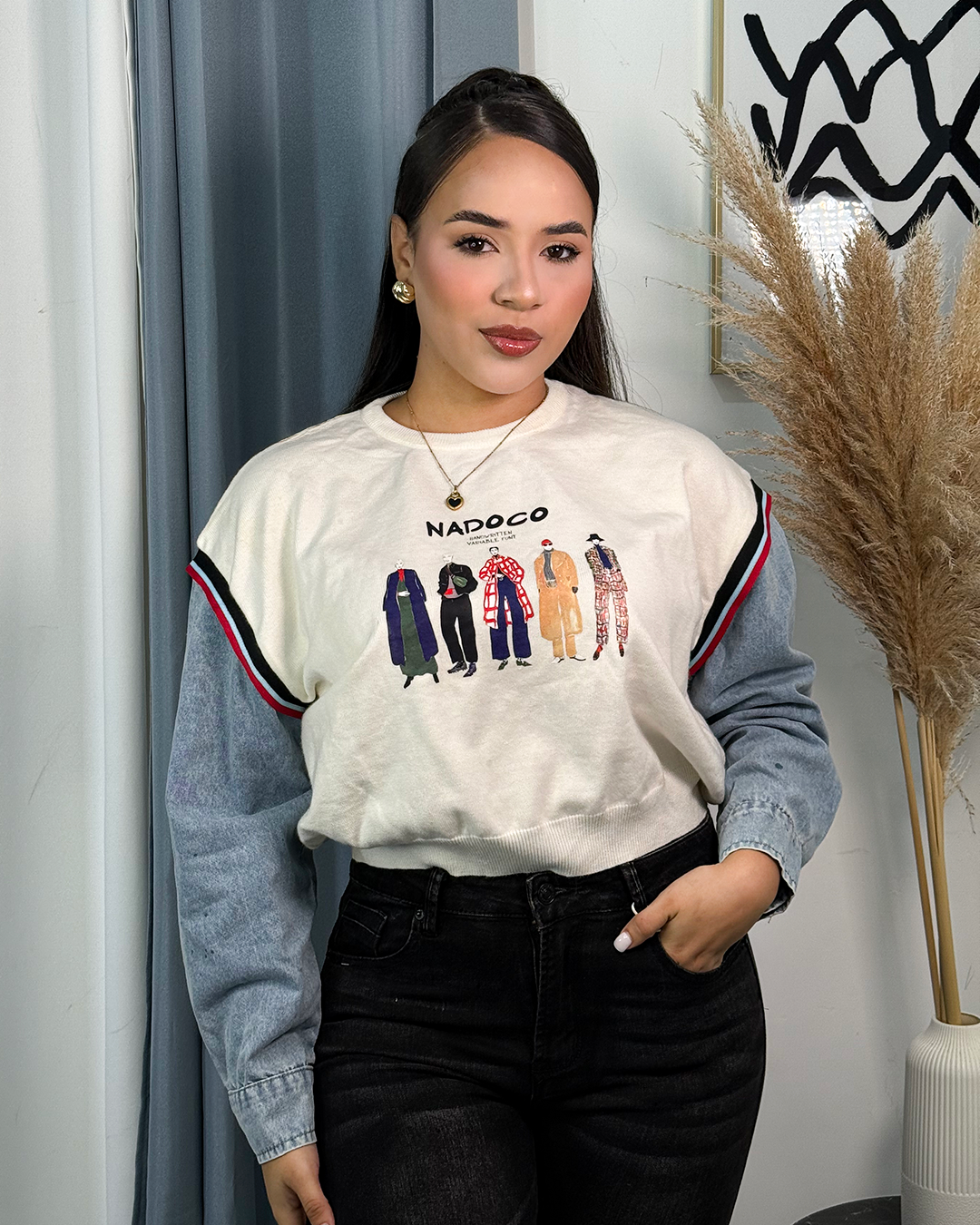 Sueter tejido con mangas de jeans