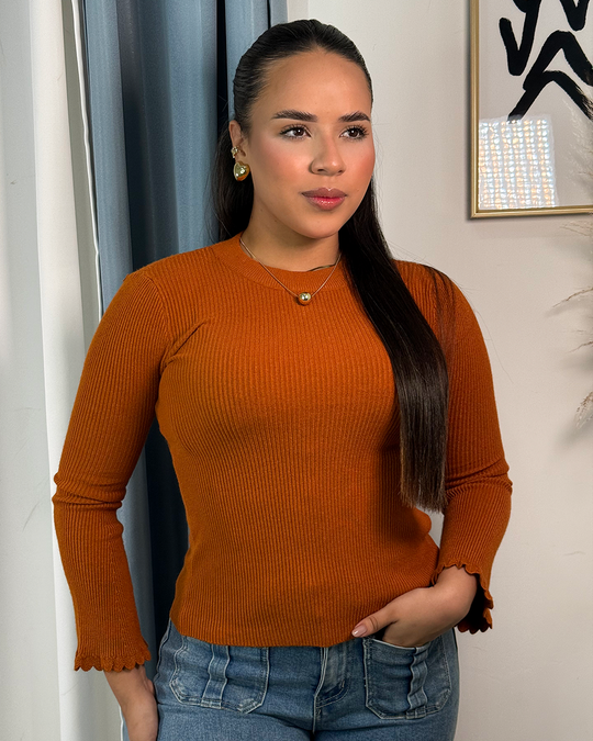 Sueter jersey tejido con descote