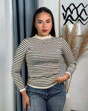 Sueter de rayas cuello semi alto