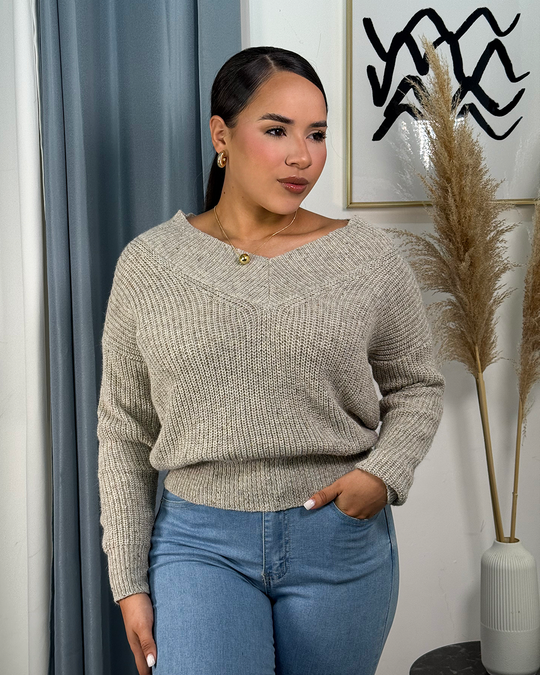 Sueter tejido cuello V