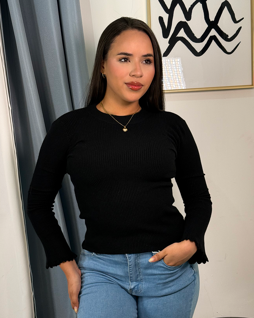 Sueter jersey tejido con descote