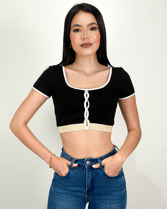 Tops basico con detalle brillante
