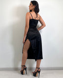 Vestido elegante de saten