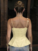 Blusa de tirantes fino con diseño bajo acampanado - ArmasStyle