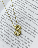 Collar con dige de letra enchapado en oro 18k acero inoxidable - ArmasStyle