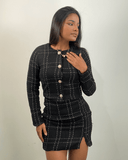 Conjunto elegante con diseño de botones - ArmasStyle