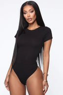 FASHION NOVA Body de cuello redondo Leanne - ArmasStyle