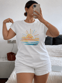 Franela con Estampado Artístico de Sol y Mar - ArmasStyle