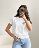 Franela unicolor con diseño de flor grande en la parte trasera - ArmasStyle