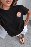 Franela unicolor con diseño impreso en la parte trasera - ArmasStyle