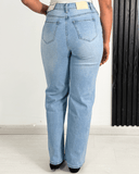 Jeans baggy con rasgados - ArmasStyle