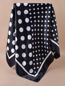 Pañuelo de saten minimalista de 90*90cm - ArmasStyle