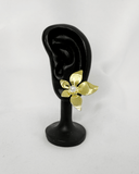 Pendientes de tachuela con diseño de flor media acero inoxidable - ArmasStyle