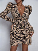 Vestido corto manga bombacha
